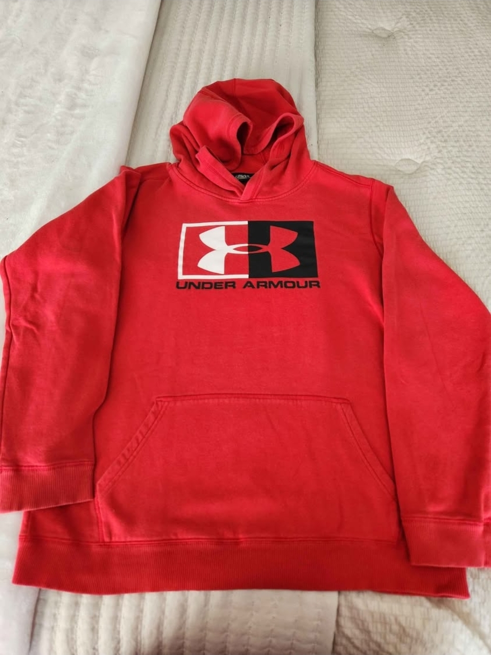 Youth XL Under Armour Red Logo Hoodie